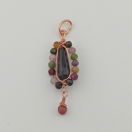 Zawieszka wisiorek miedziany z kamieni naturalnych turmalin kolorowy i onyks technika wire wrapping