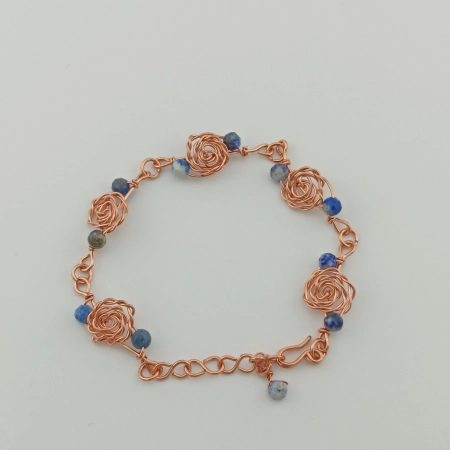 Bransoletka z miedzi kwiaty z lapis lazuli